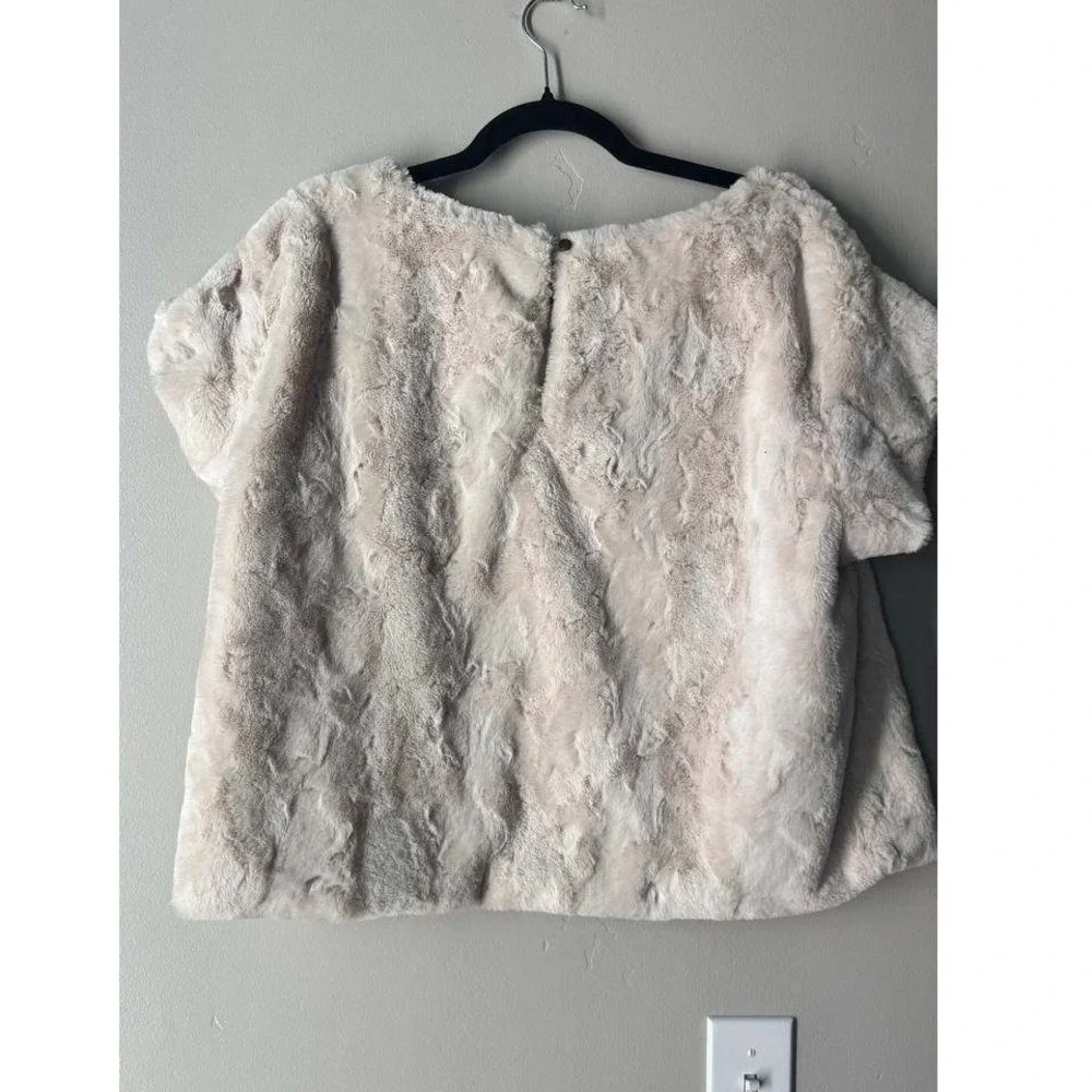 Maeve Anthropologie Faux Fur Boxy Top L Cream Short Sleeve Cottagecore Grunge